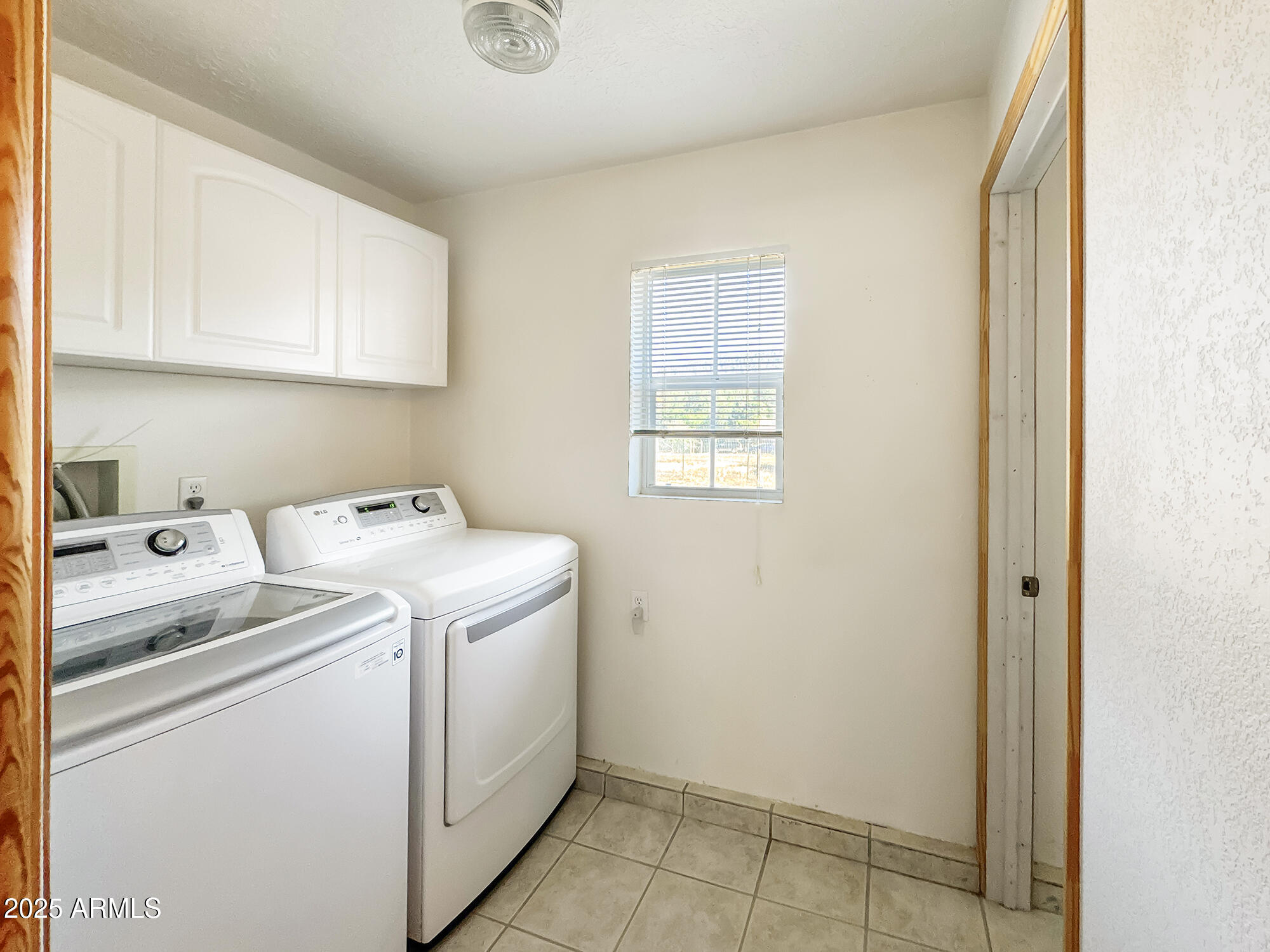 9107 Fossil Creek Road Strawberry, AZ 85544 - Photo 23 of 74 20 - Laundry Room