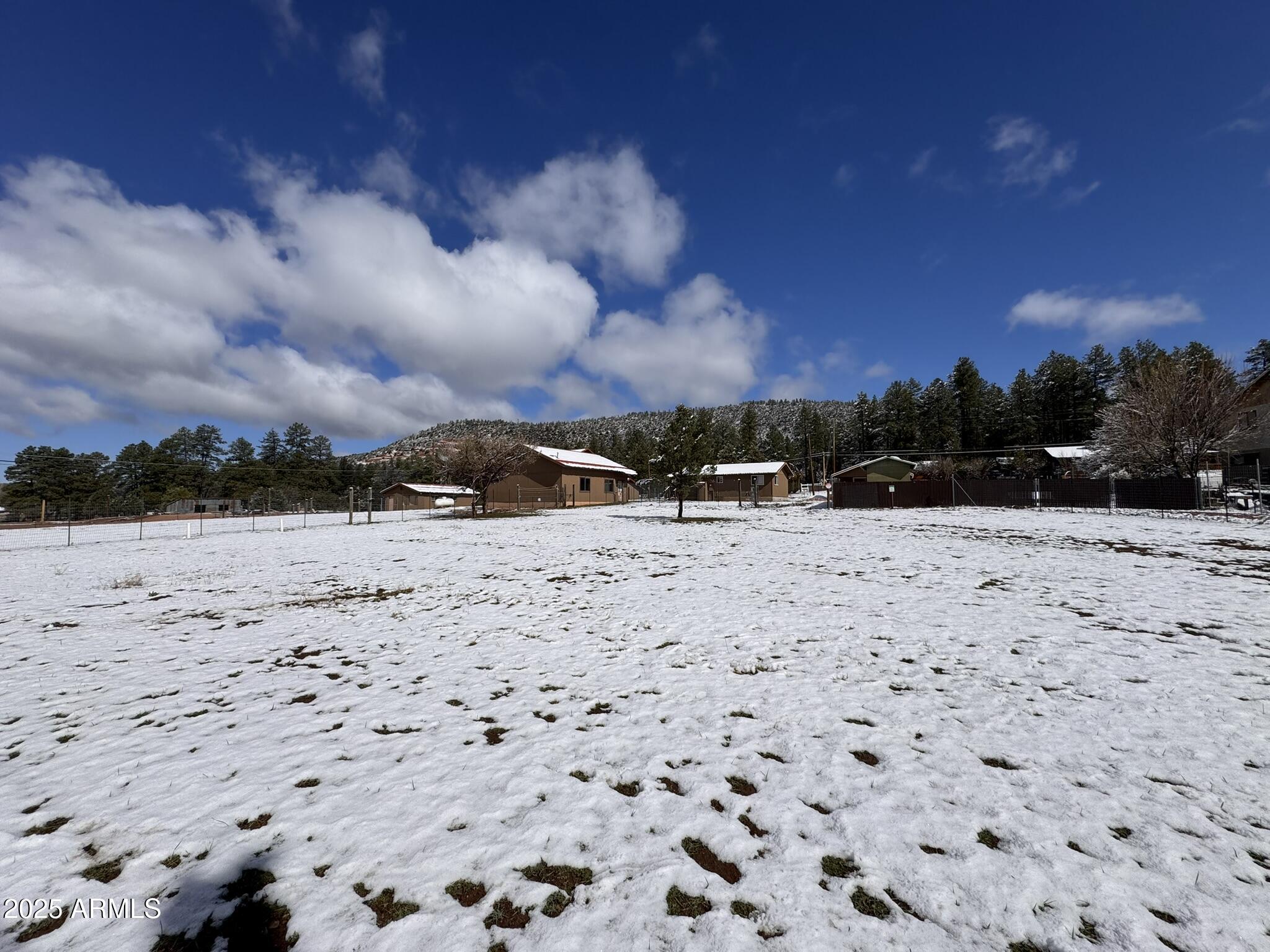 9107 Fossil Creek Road Strawberry, AZ 85544 - Photo 62 of 74 56 - 1 of 2 fenced south yards