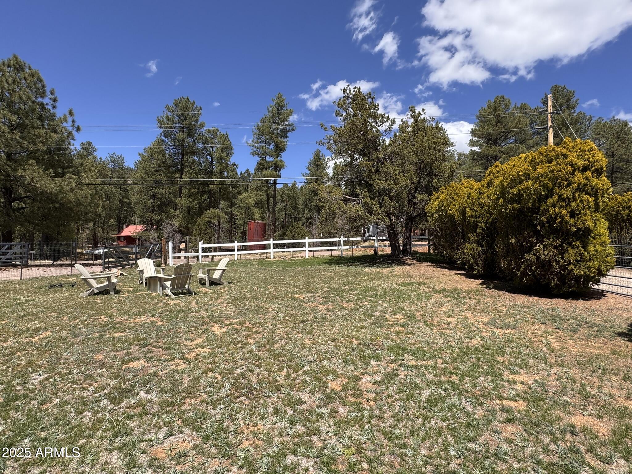 9107 Fossil Creek Road Strawberry, AZ 85544 - Photo 7 of 74 3 - Front Yard