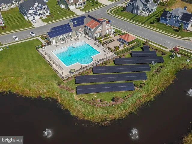 a view of an outdoor space