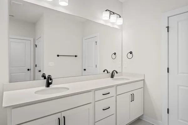 $539,990 | 3518 Winterfell Drive, Murfreesboro, TN 37129
