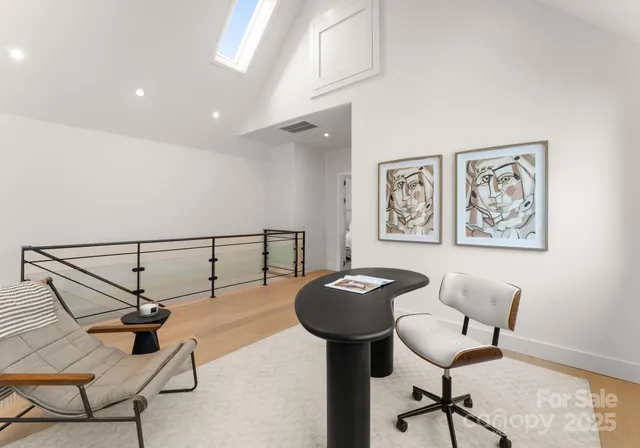 $999,000 | 421 Marsh Road, Unit 103, Charlotte, NC 28209