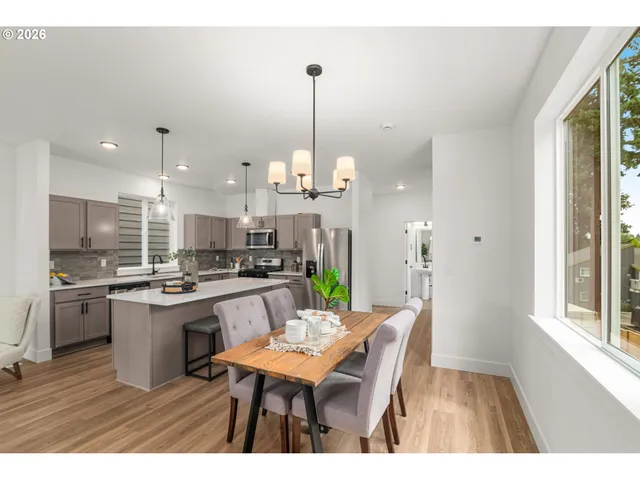 $528,950 | 18938 Southwest Hazelwood Lane, Unit L15, Beaverton, OR 97078