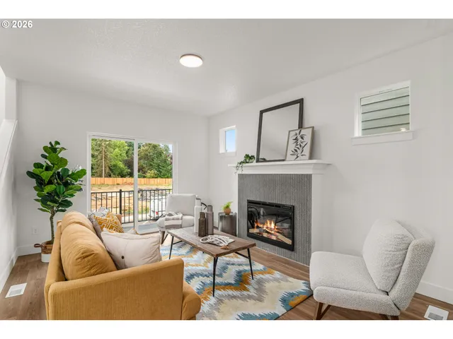 $528,950 | 18938 Southwest Hazelwood Lane, Unit L15, Beaverton, OR 97078