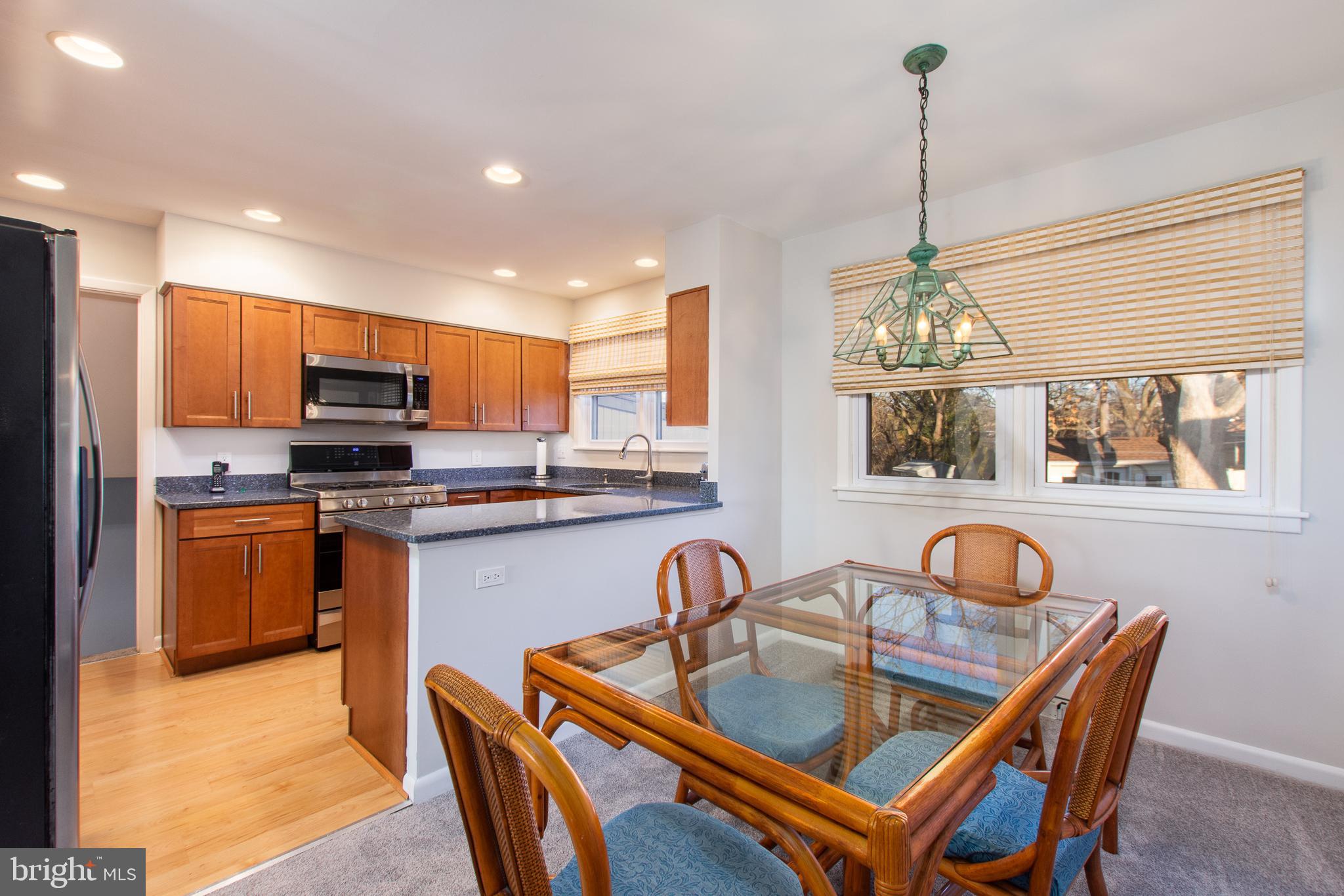 501 Maple Road Claymont, DE 19703 - Photo 9 of 25 Dining Room
