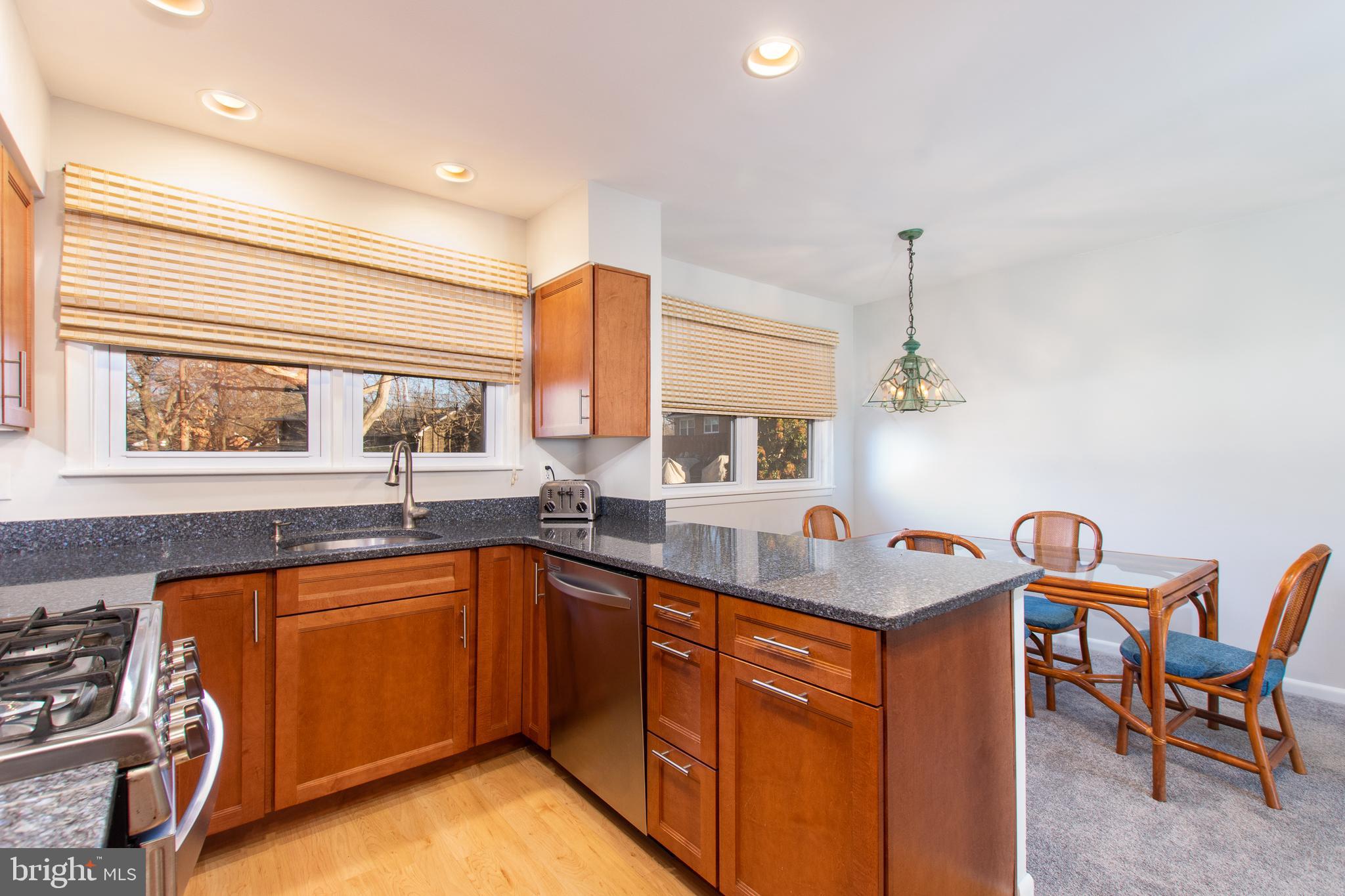 501 Maple Road Claymont, DE 19703 - Photo 10 of 25 Kitchen
