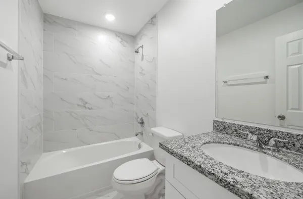 $1,550 | 7804 Crestview Drive, Unit A, Houston, TX 77028