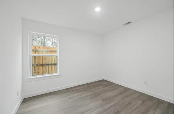 $1,550 | 7804 Crestview Drive, Unit A, Houston, TX 77028