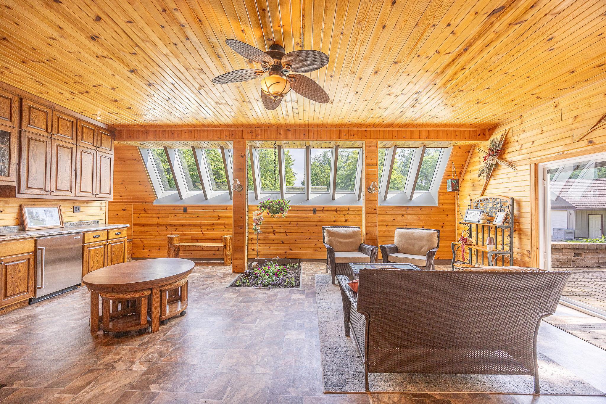 11100 Gandt Road Gillett, WI 54124 - Photo 22 of 61