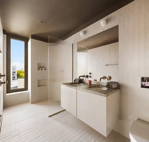 $1,975,000 | 144 Vanderbilt Avenue, Unit 4A | Fort Greene