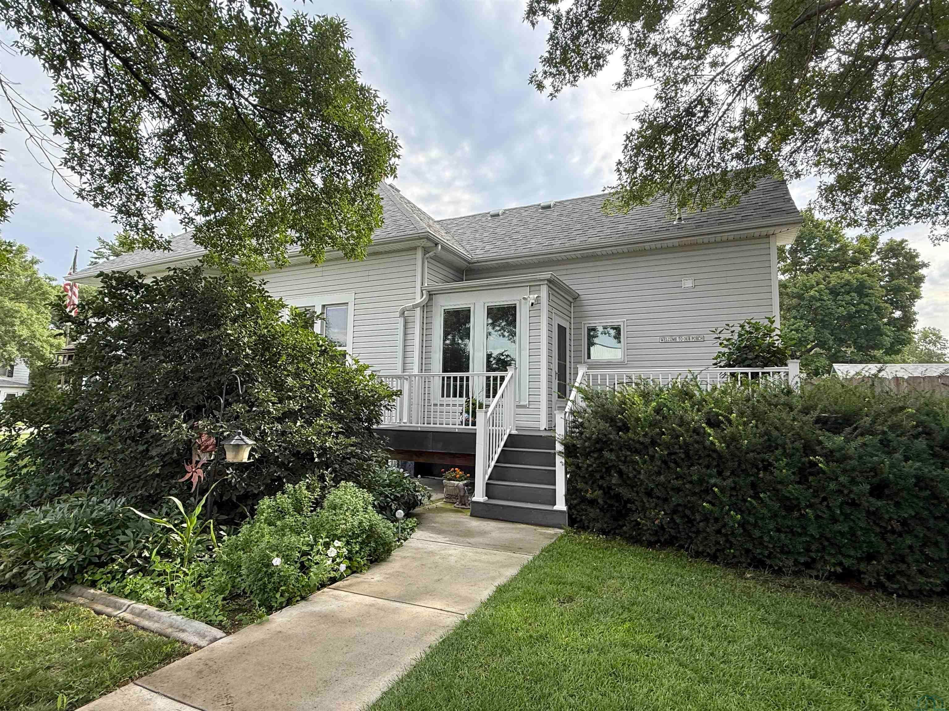 400 Reed Street Akron, IA 51001 - Photo 3 of 50 Gallery Image 3