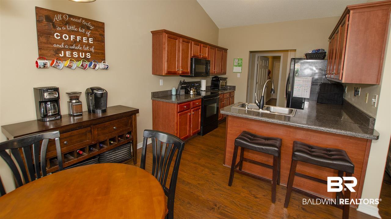 9604 Downing Way West Mobile, AL 36695 - Photo 13 of 24 Bar Area