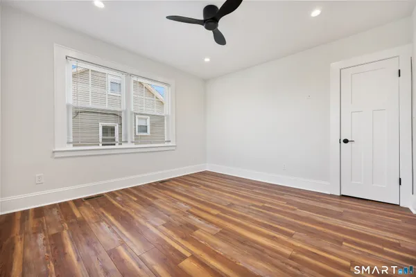 $4,000 | 60 Walter Avenue, Norwalk, CT 06851