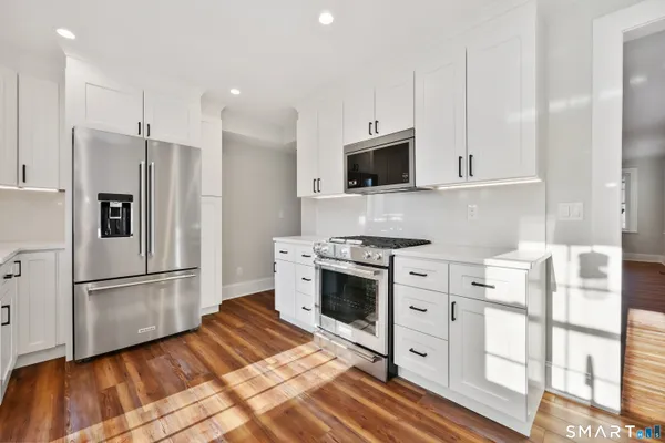 $4,000 | 60 Walter Avenue, Norwalk, CT 06851