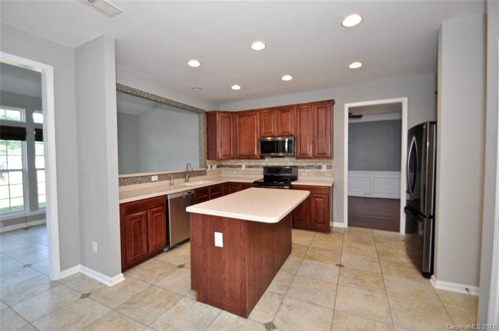 2461 Smith Cove Road Denver, NC 28037 - Photo 3 of 24 Gallery Image 3