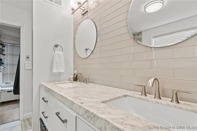 $569,900 | 2503 Poplar Ridge Lane, Madison, IN 47250