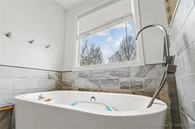 $569,900 | 2503 Poplar Ridge Lane, Madison, IN 47250