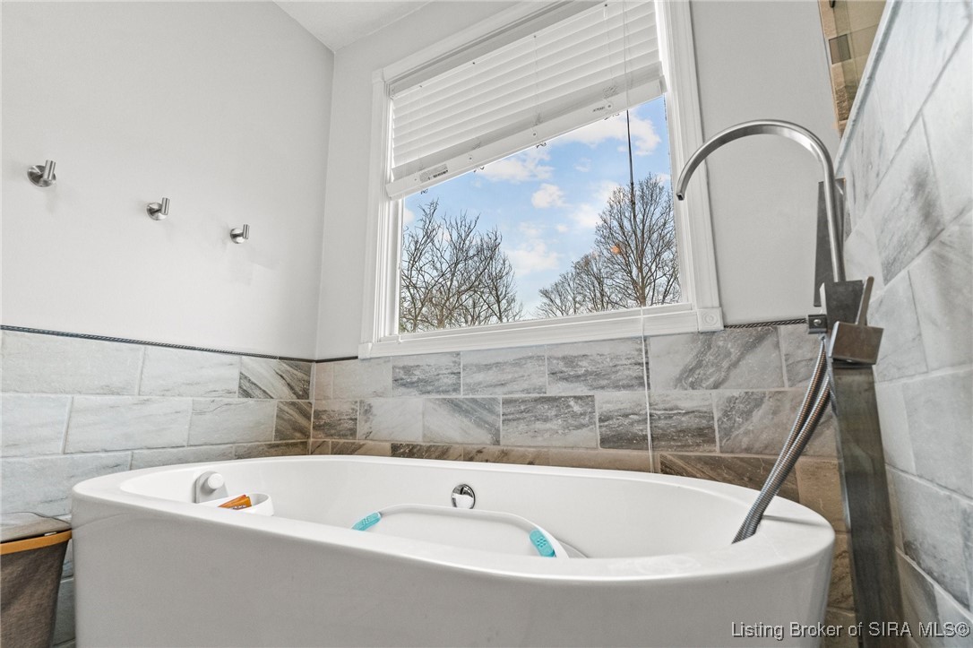 2503 Poplar Ridge Lane Madison, IN 47250 - Photo 26 of 65