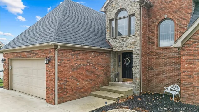 $569,900 | 2503 Poplar Ridge Lane, Madison, IN 47250