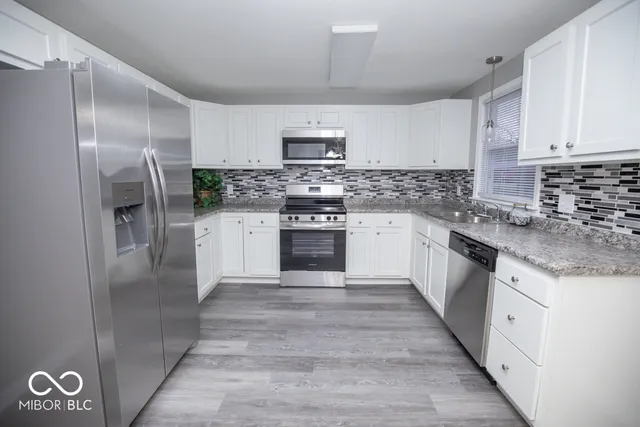 $224,900 | 9060 North County Road 740 East, Butlerville, IN 47223