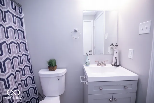 $224,900 | 9060 North County Road 740 East, Butlerville, IN 47223