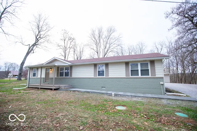 $224,900 | 9060 North County Road 740 East, Butlerville, IN 47223