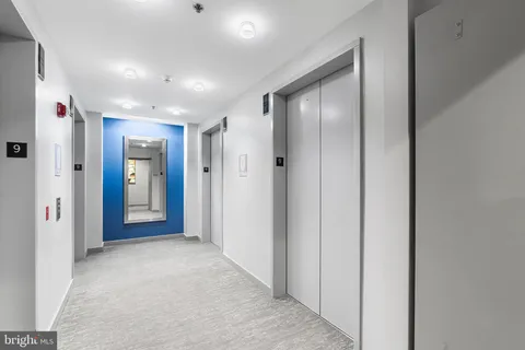 $455,000 | 2101 Market Street, Unit 908, Philadelphia, PA 19103