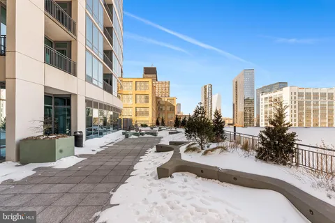 $455,000 | 2101 Market Street, Unit 908, Philadelphia, PA 19103