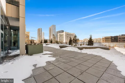 $455,000 | 2101 Market Street, Unit 908, Philadelphia, PA 19103