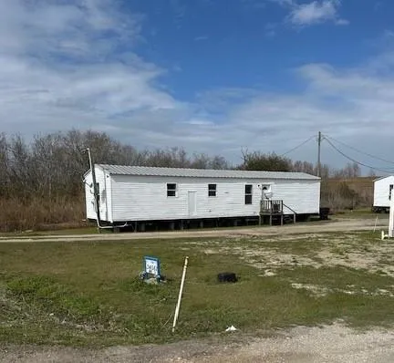 $1,000 | 34557 Highway 11, Buras, LA 70041