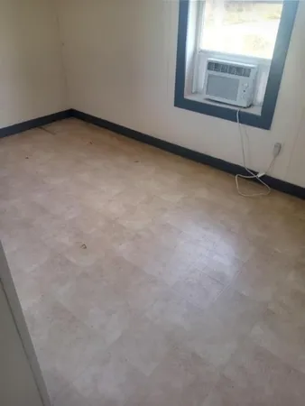 $875 | 34557 Highway 11, Buras, LA 70041