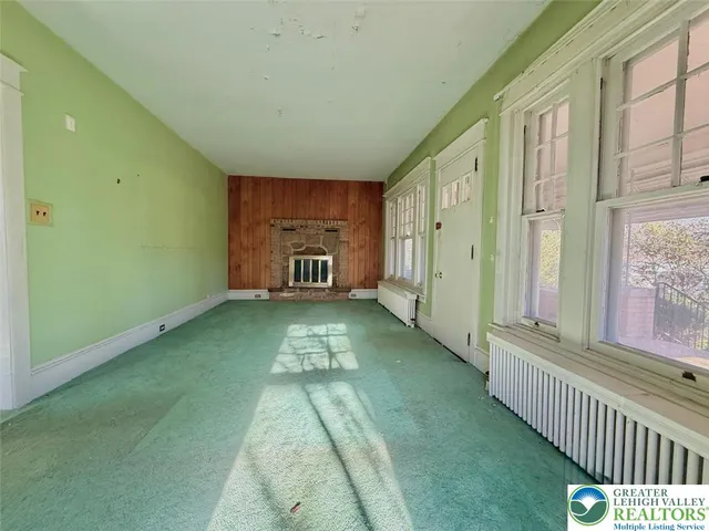 $250,000 | 3037-3041 Arcadia Avenue, Unit 3037, Allentown, PA 18103