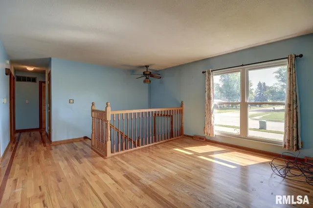 $179,900 | 1356 Springdale Drive, Clinton, IA 52732