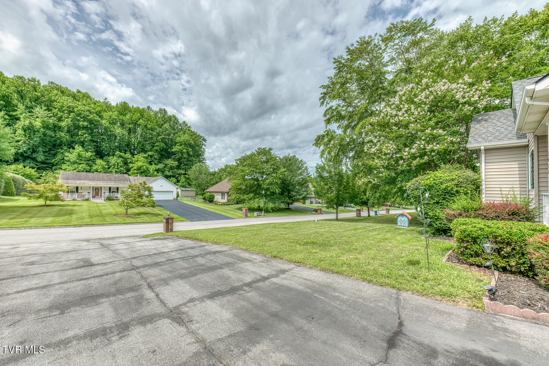 1012 Quail Run Erwin, TN 37650 - Photo 29 of 37 1012 Quail Run-29