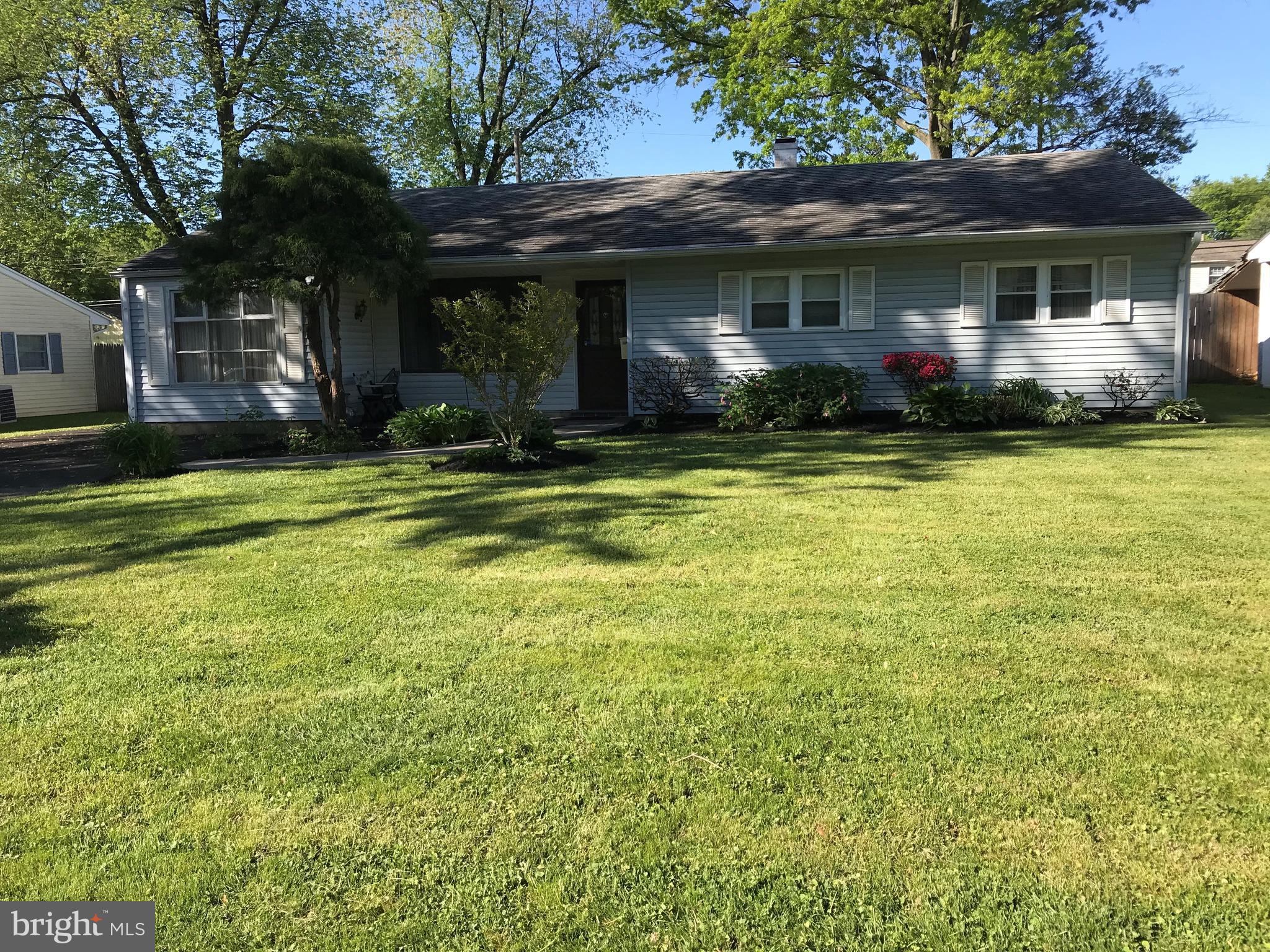 960 Rozel Avenue Southampton, PA 18966 - Photo 1 of 35 Gallery Image 1