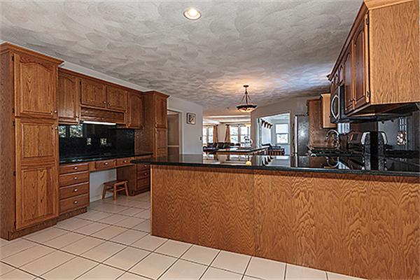 5 Flagg Road Westford, MA 01886 - Photo 12 of 30 Gallery Image 12