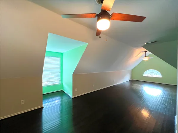 $3,100 | 6831 Staffordshire, Houston, TX 77030