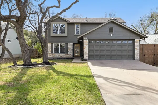 $799,999 | 8202 Cache Drive, Austin, TX 78749