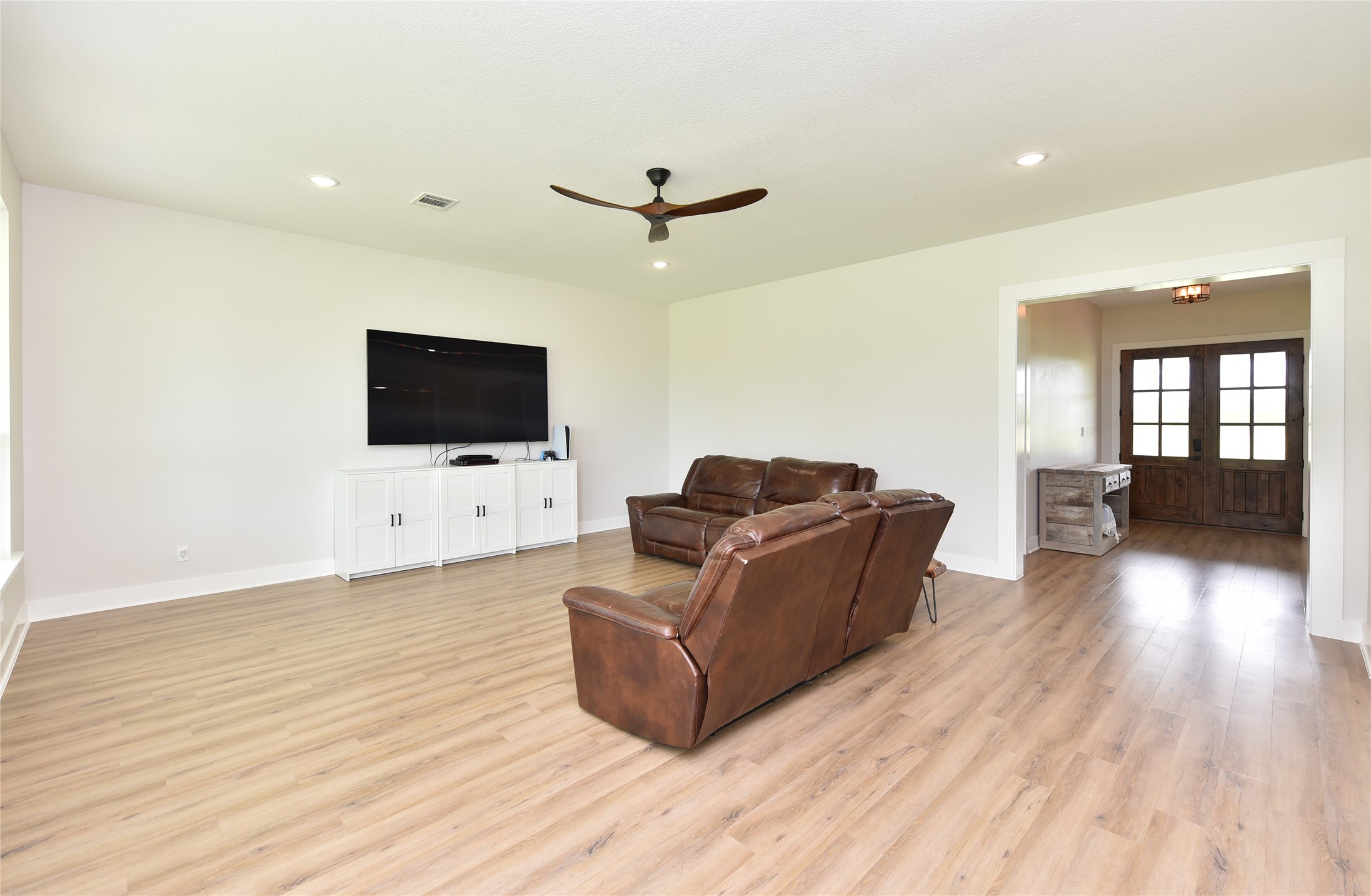 406 County Road 100 Boling, TX 77420 - Photo 13 of 49