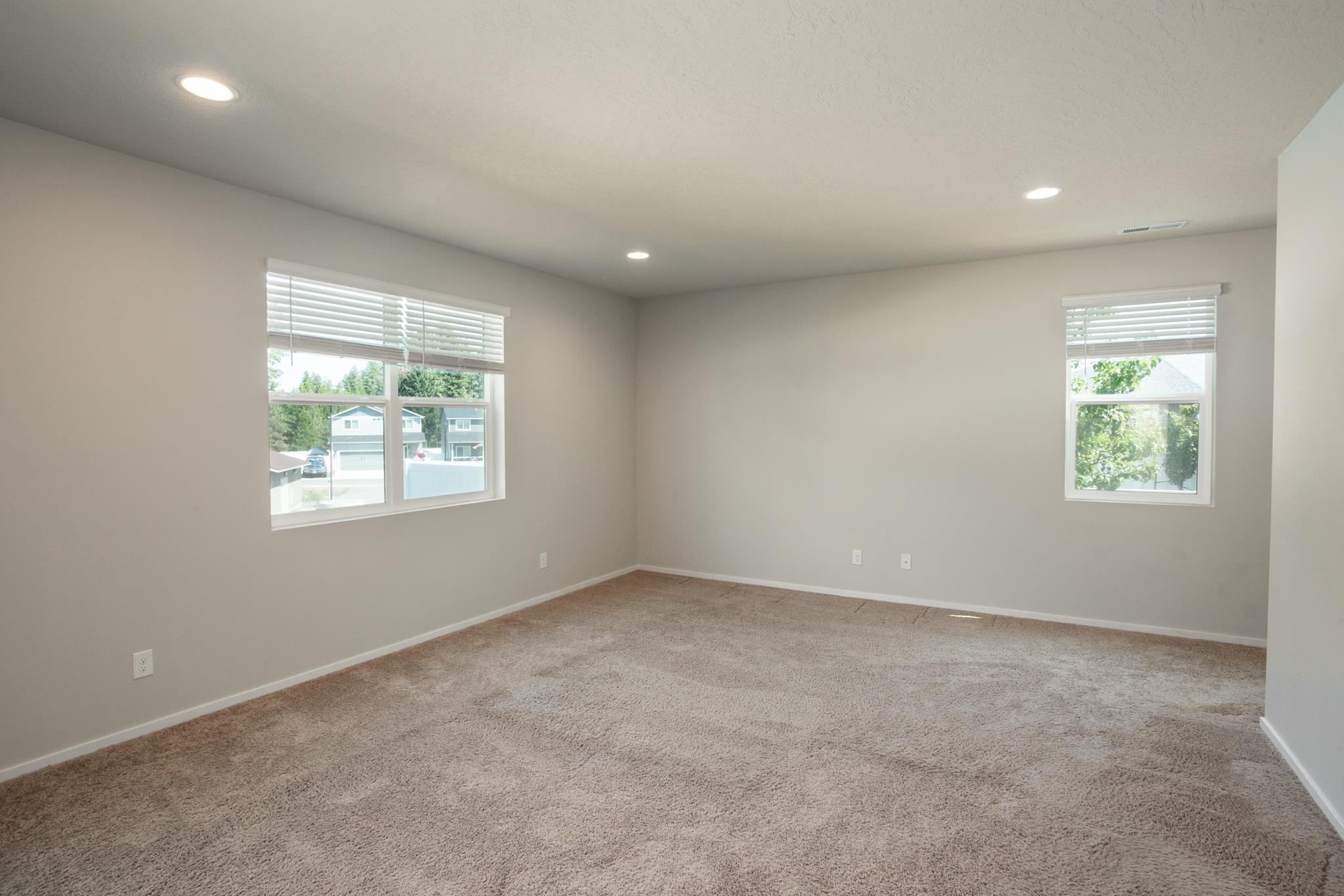 915 East Silver Pine Road Colbert, WA 99005 - Photo 4 of 28