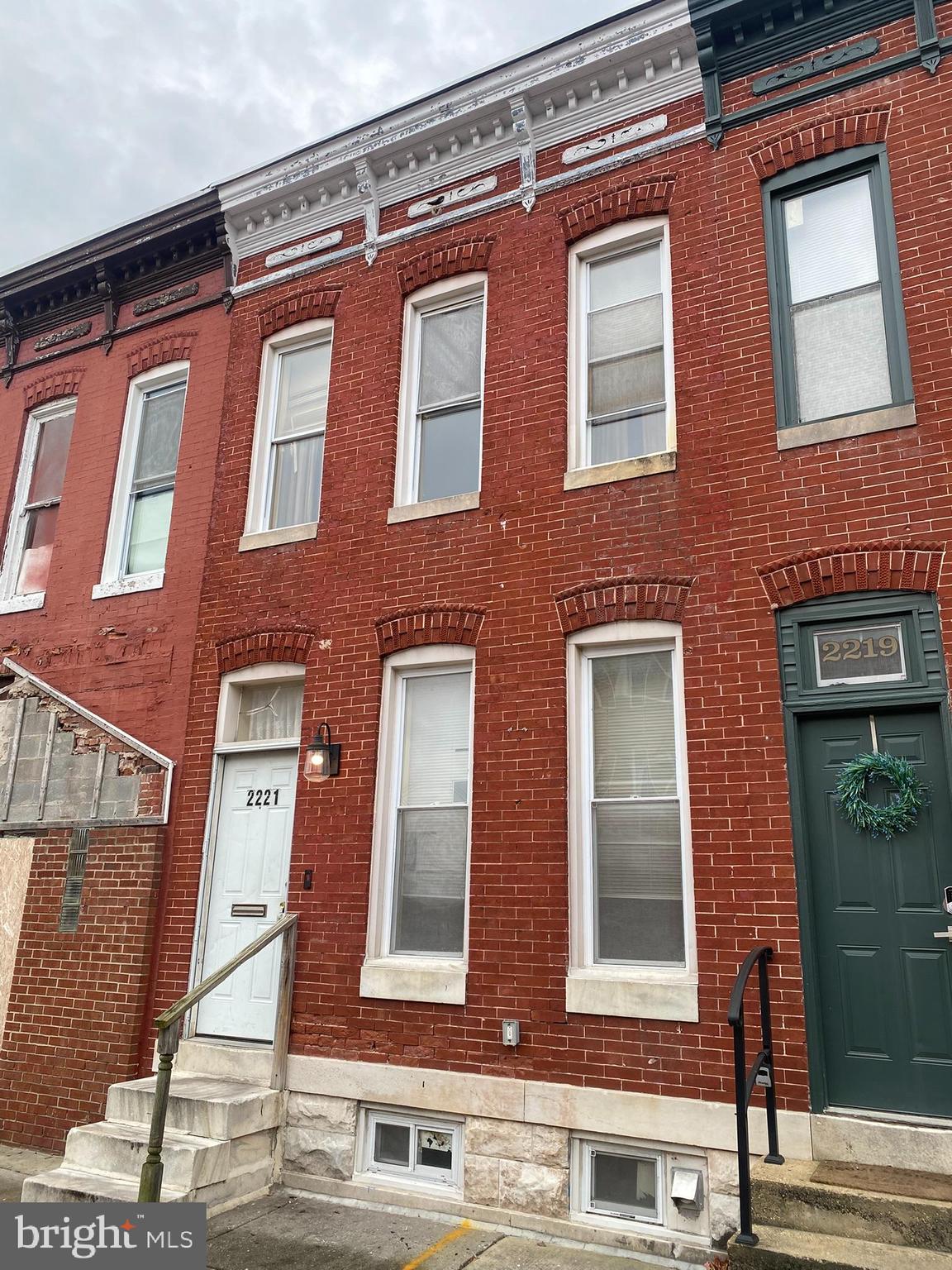 2221 Jefferson Street Baltimore, MD 21205 - Photo 2 of 29 front view of a building