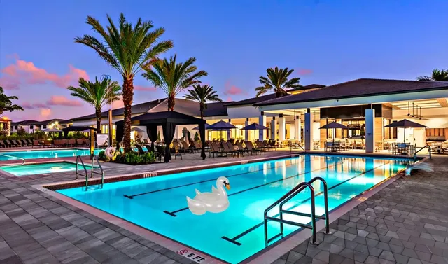 a view of a tennis court