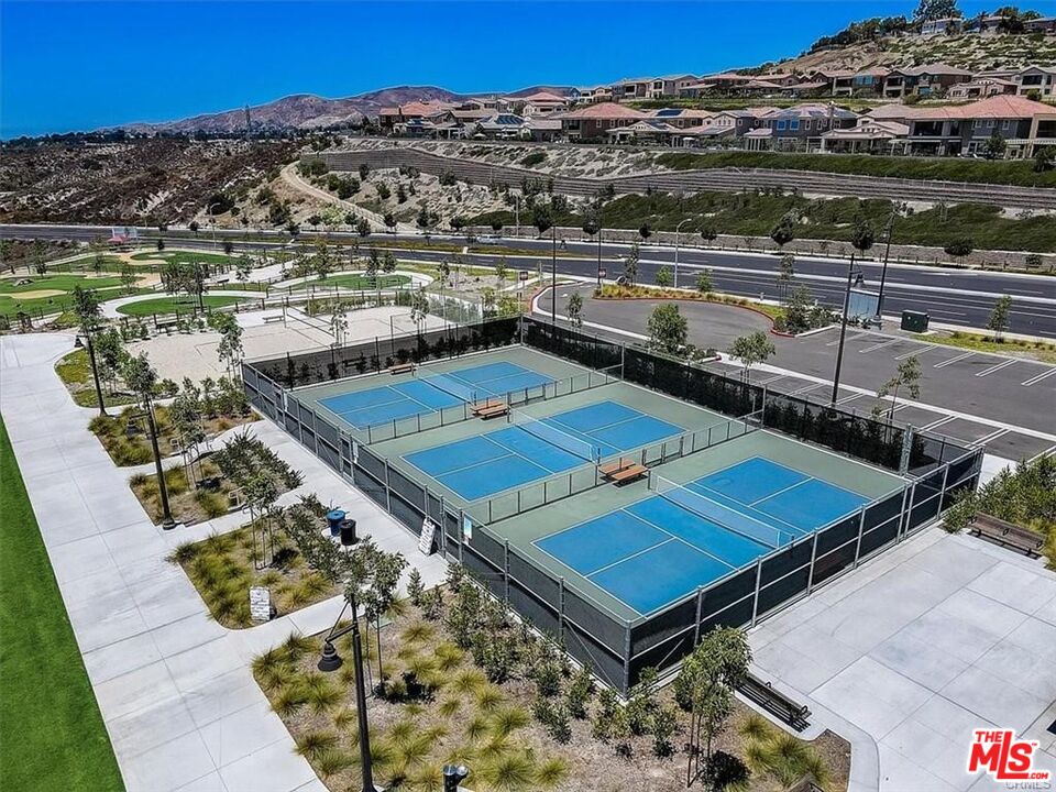 302 Limestone Lake Forest, CA 92610 - Photo 26 of 34