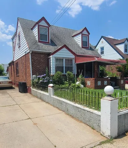 $792,000 | 114-42 204th Street | St. Albans