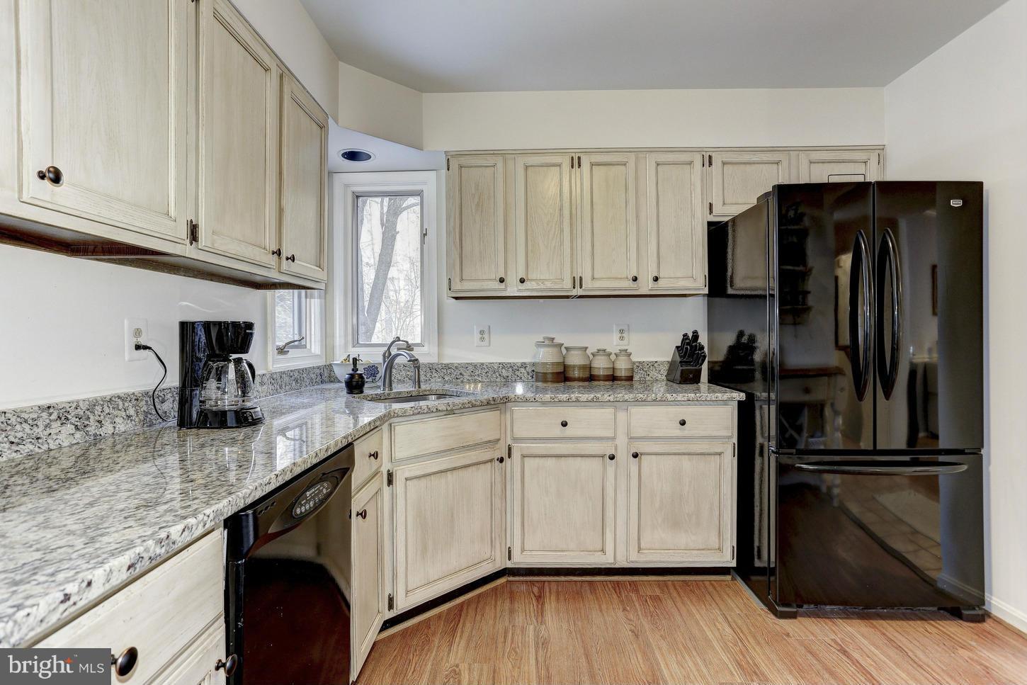 1090 Long Valley Road Westminster, MD 21158 - Photo 11 of 30 Granite Countertops