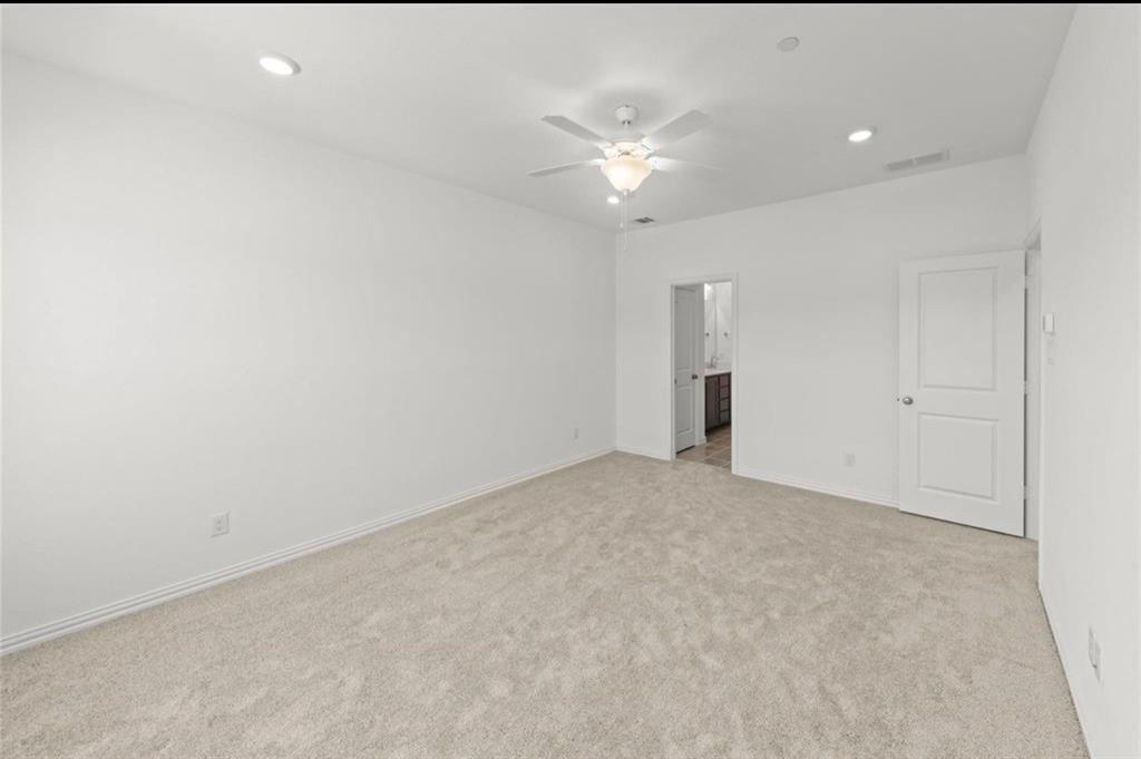 1048 Keene Rdg Drive Allen, TX 75013 - Photo 10 of 17