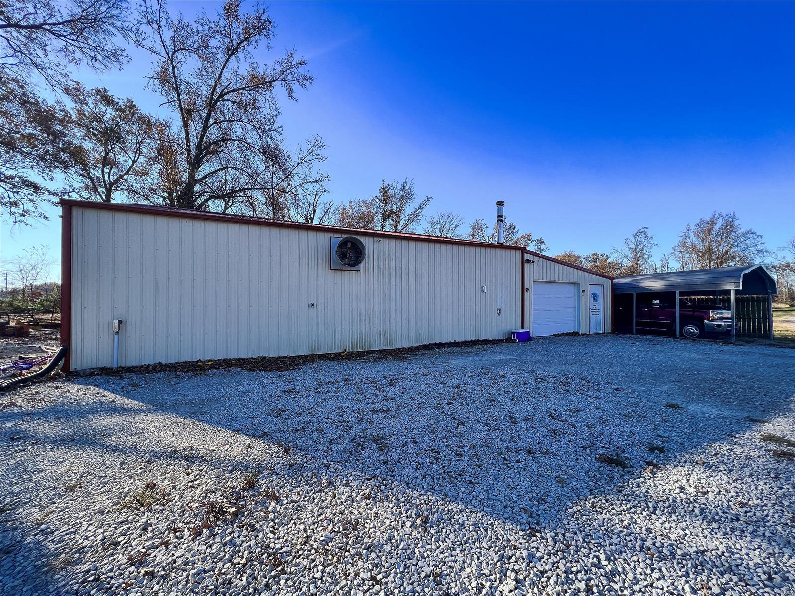 3029 Old 51 Road Sandoval, IL 62882 - Photo 30 of 35