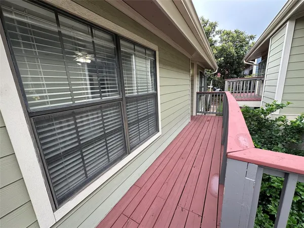 $1,795 | 2215 Post Road, Unit 2028, Austin, TX 78704