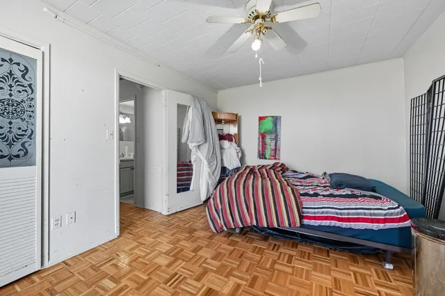 $127,000 | 8300 East Jefferson Avenue, Unit 406, Detroit, MI 48214