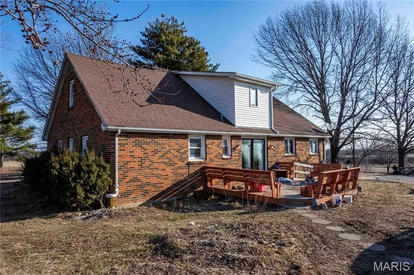 $1 | 0 Highway B Highway, Elsberry, MO 63343